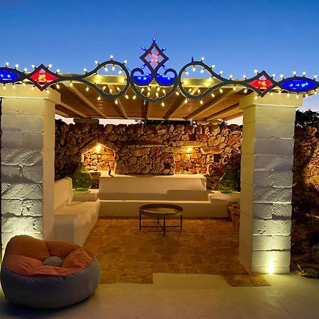 Вилла I Trulli Di Alice Челье-Мессапика Экстерьер фото